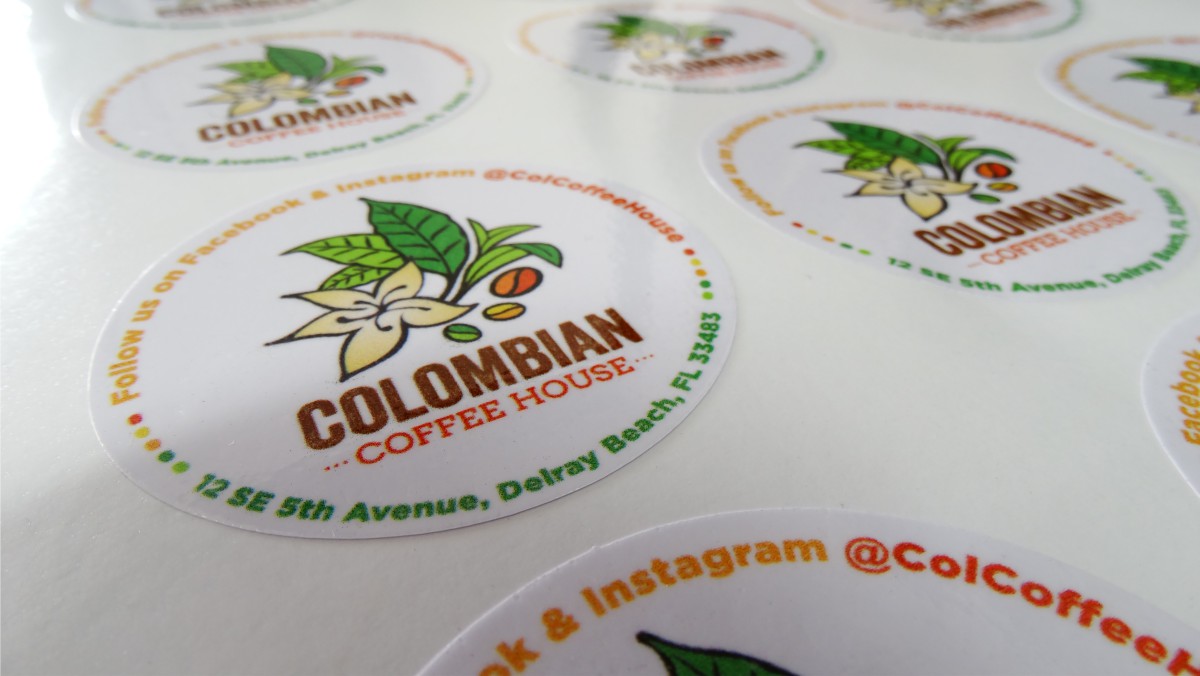 Stickers etiquetas productos Stickers personalizados de los productos de nuestro cliente para poder colocarlas sobre sus empaques de productos